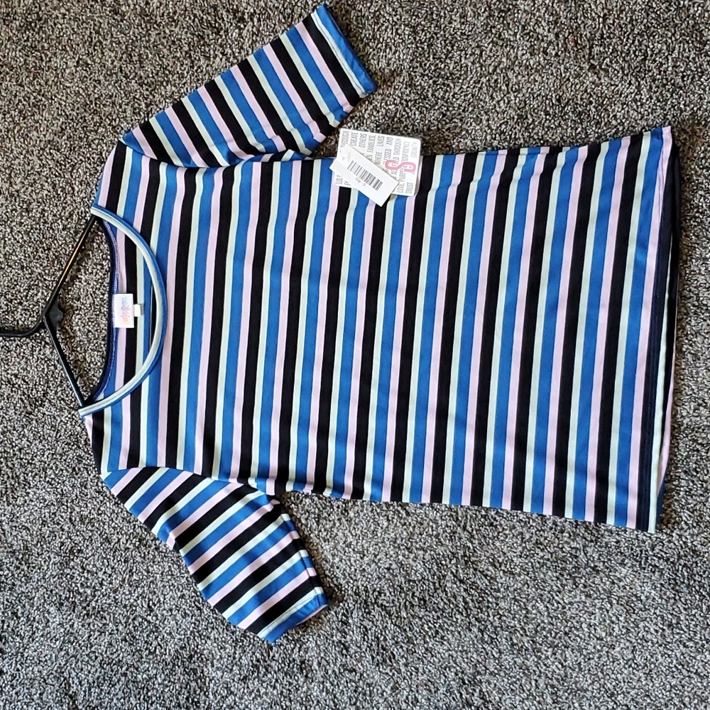 NWT Lularoe gigi Small stripped